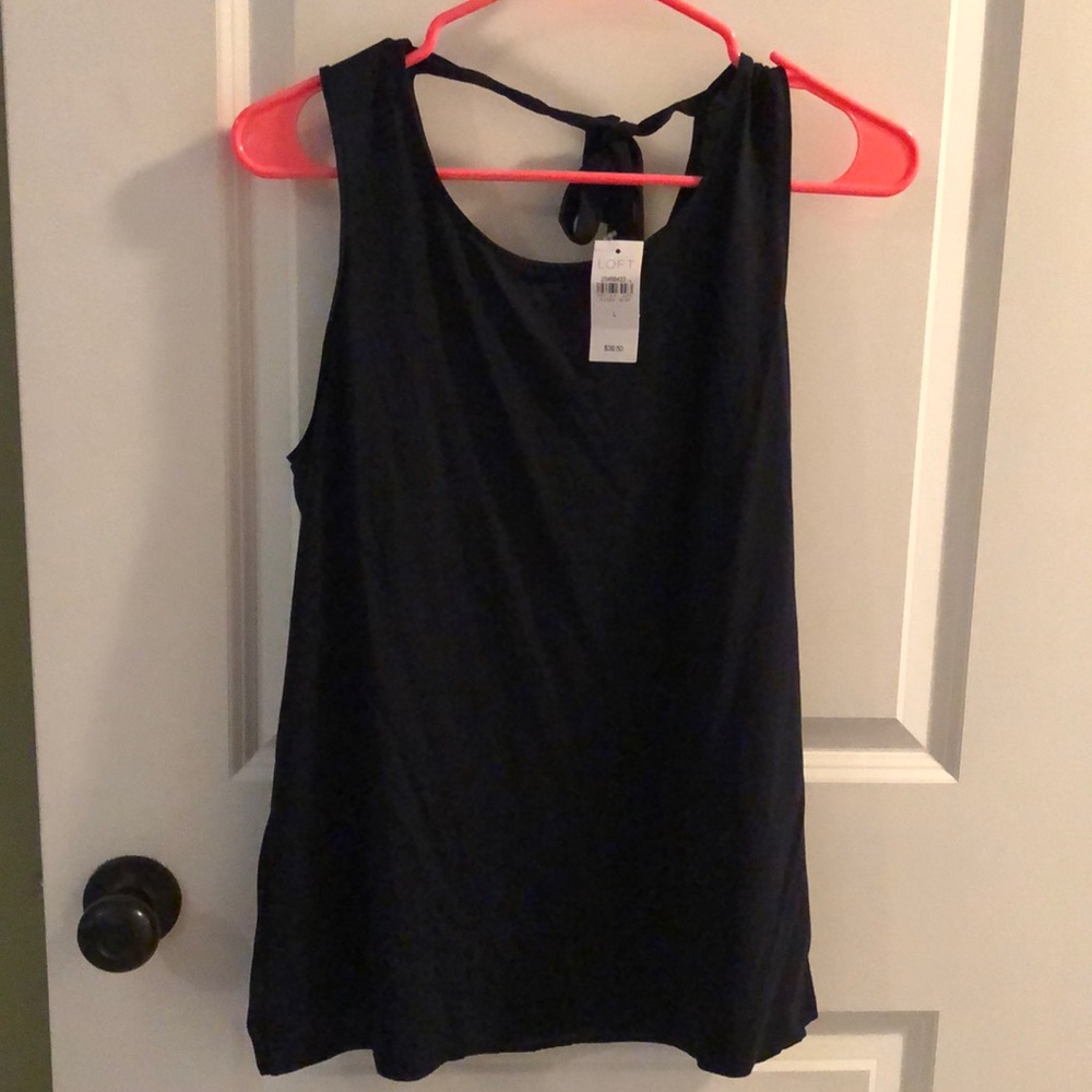 Loft navy tie back top NWT